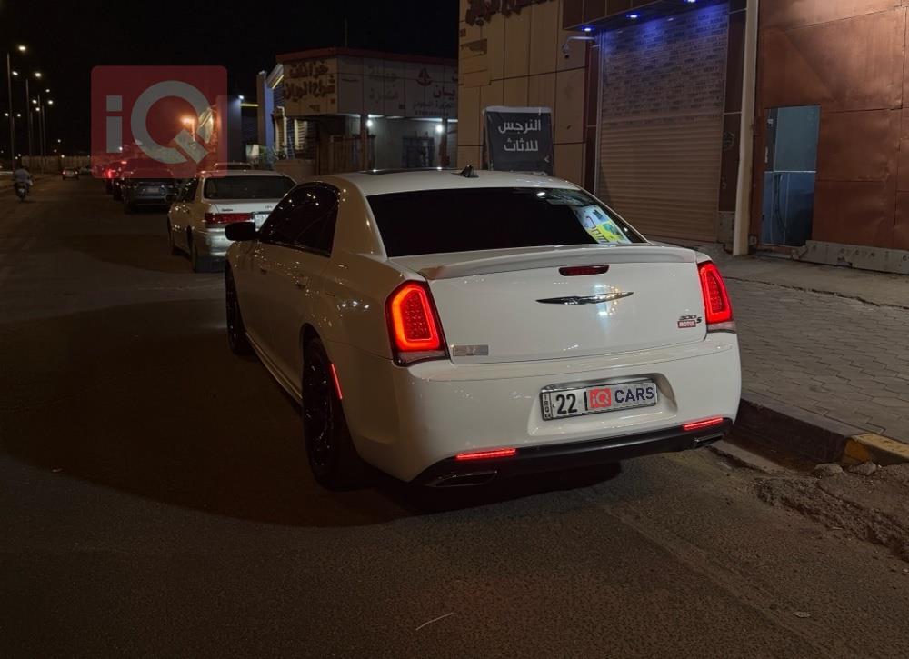 Chrysler 300